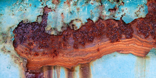 Перейти на Marbled rust on blue metal